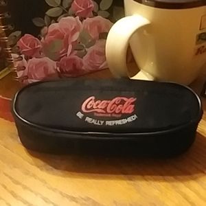 RETRO POUCH